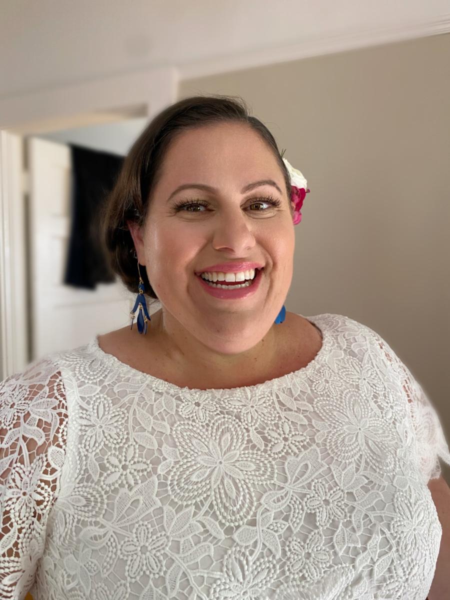 Bride, Light Shimmer Makeup